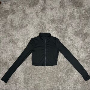 Black Long Sleeve Crop Top